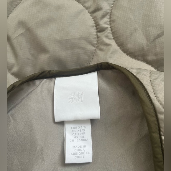 H&M Water Repellent Vest - Picture 7 of 8